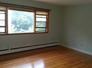 4128 W Cullom Ave APT 3A, Chicago, IL 60641