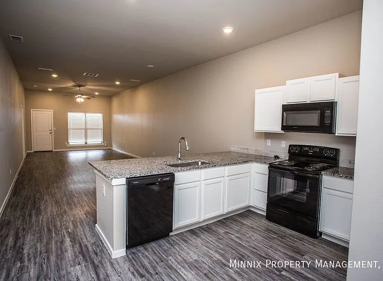 2102 Langford Ave #A — Photo 25