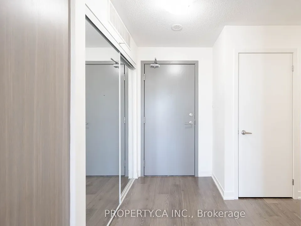 20 Orchid Place Dr #412