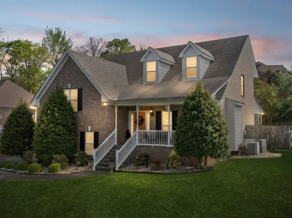 397 Bonita Pkwy, Hendersonville, TN 37075