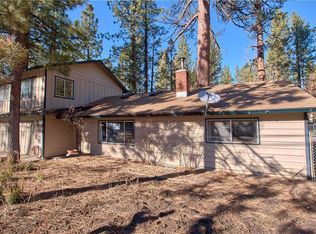 42532 Fox Farm Rd, Big Bear Lake, CA 92315