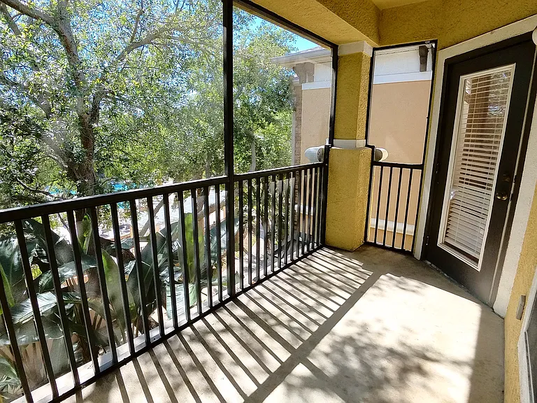 10017 Courtney Palms Blvd #304 — Photo 12
