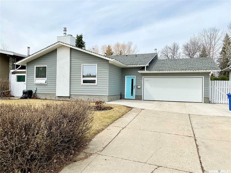 1st image of 3193 Grey Owl Cres
