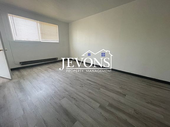 5th image of 6379 Arnold Dr NE #22