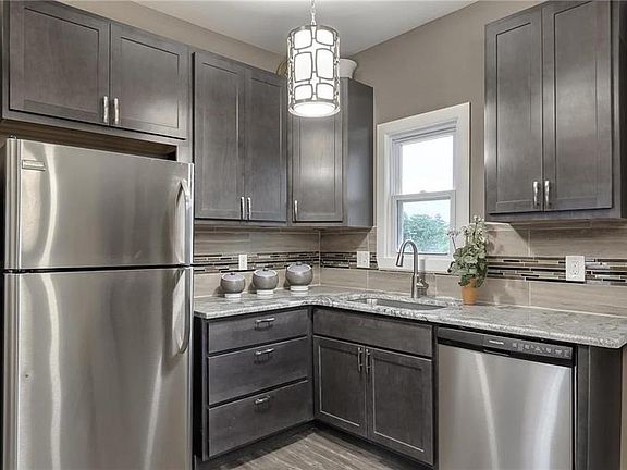 3rd image of 6274 Goener Ave #2F