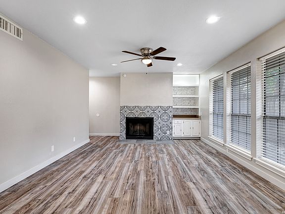 5th image of 8611 Datapoint Dr #43