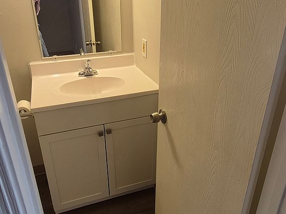 5th image of 6281 Robinson Rd APT 20