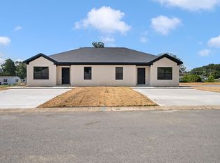 711 Supreme Ct, Jacksonville, AR 72076