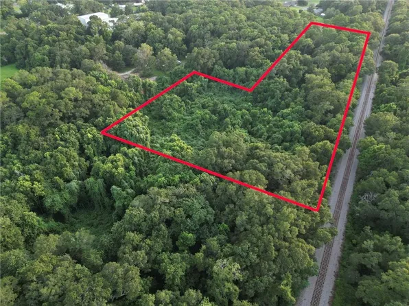 12770 Cedar St, Grand Bay, AL 36541
