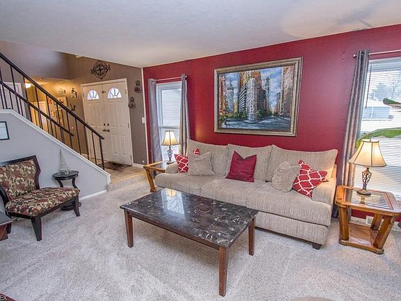 5th image of 16939 Deer Path Dr