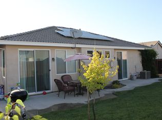 5000 Chamberlin Cir, Elk Grove, CA 95757