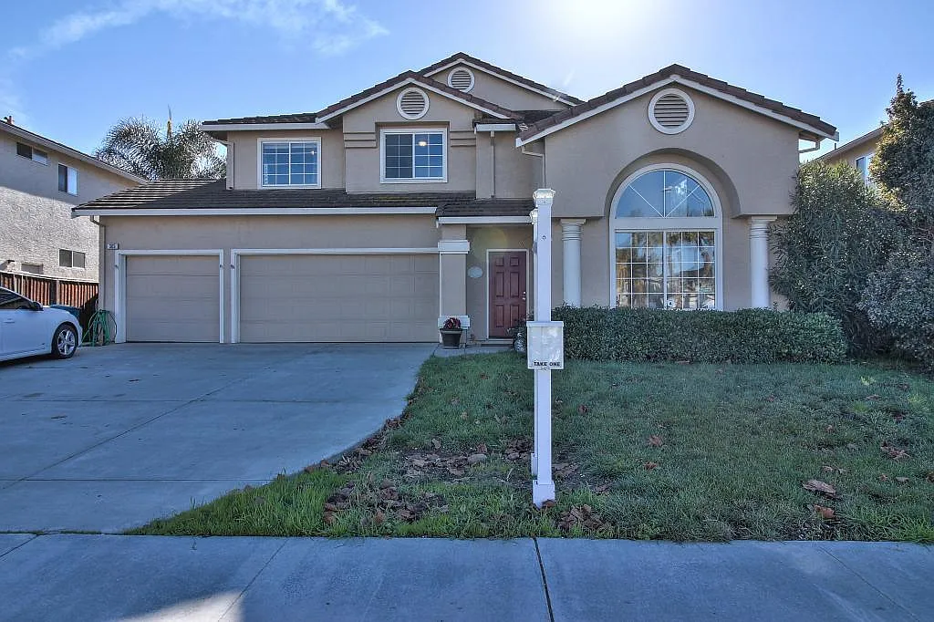 305 Athena Way photo 1