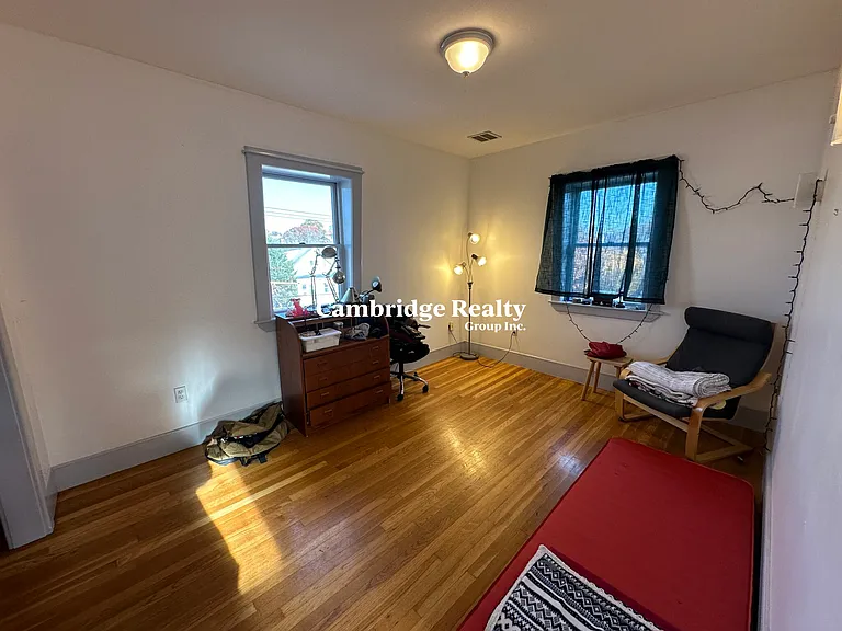 90 Summer St #3 — Photo 8