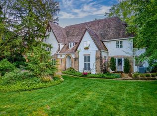 19800 Shaker Blvd, Shaker Heights, OH