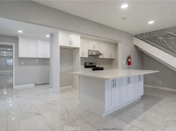 805 N Euclid St, Santa Ana, CA 92703