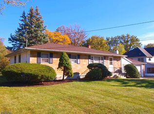 216 Adamsville Rd, Bridgewater, NJ 08807