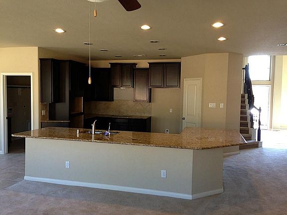 3rd image of 20934 Warwickshire Dr