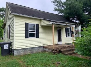 349 Hocking Ave, Logan, OH 43138