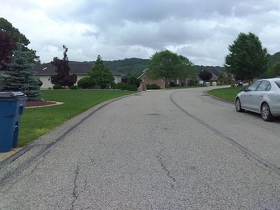 4th image of 1024 Valleyview Dr