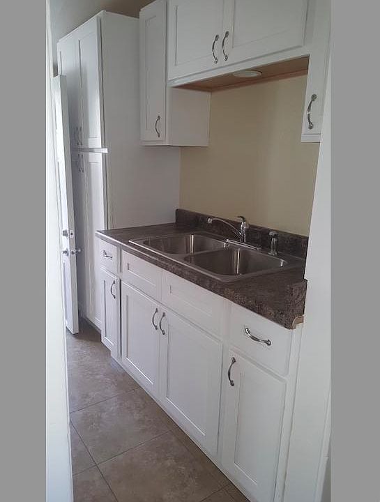 1st image of 416 E Plymouth St #416