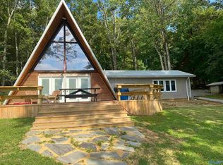 1144 Pine Island Cir, Scottsboro, AL 35769