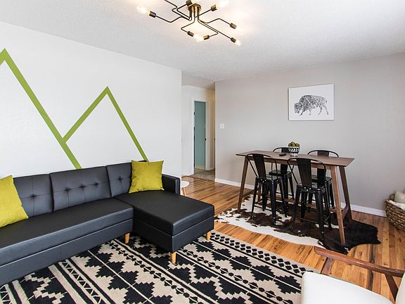 2nd image of 613 Killarney Dr