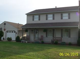 343 Chichester Ln, Parkersburg, WV 26104