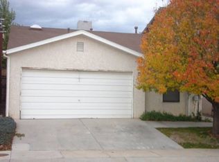 7904 Cockatoo Ln NE, Albuquerque, NM 87109