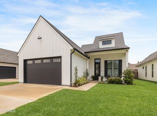 102 Tracewood Bnd, Lafayette, LA 70508