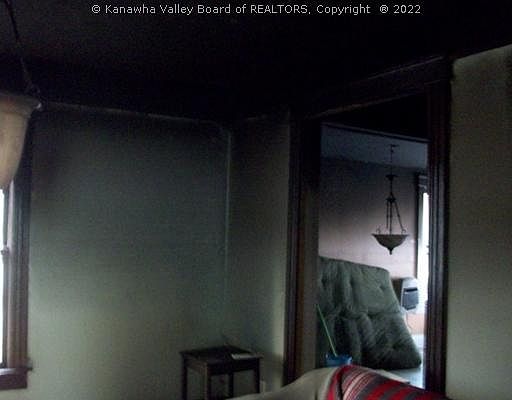 5th image of 1564 Washington St E