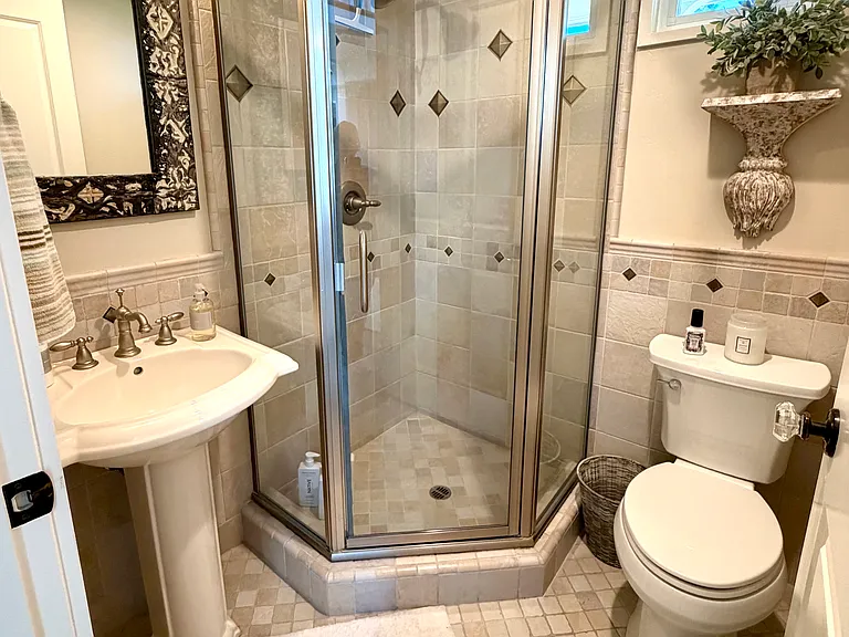 Seabreeze Pl — Photo 13