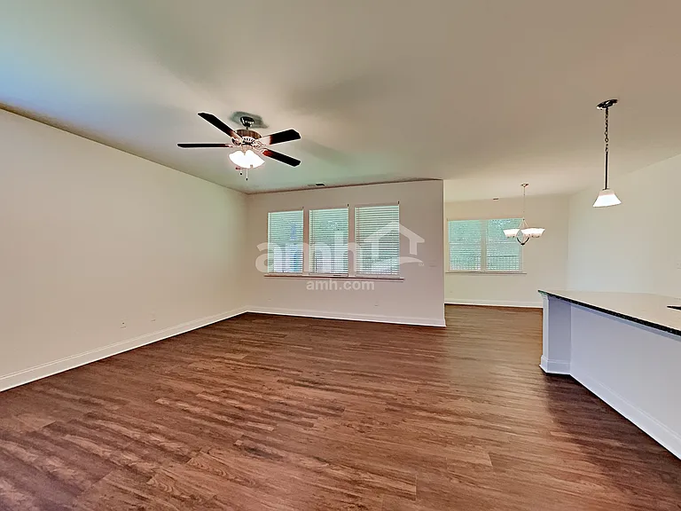 5060 Franks Creek Way — Photo 6