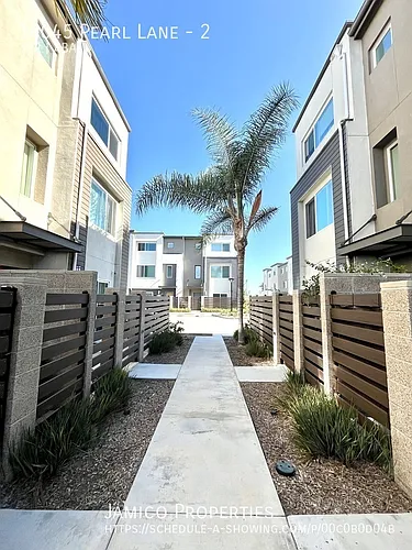 14045 Pearl Ln #2 Photo 1