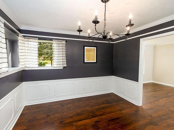 5th image of 2304 W Sunset Dr