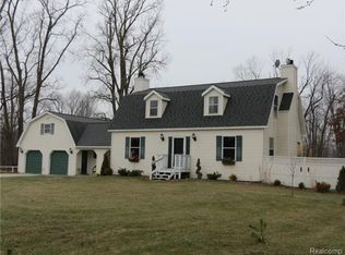 1205 Tonda Dr, Ortonville, MI