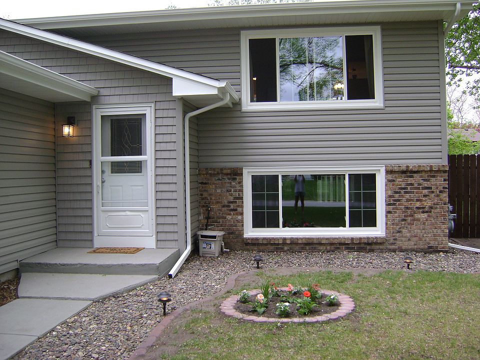 1st image of 1839 Brookdale Ct N