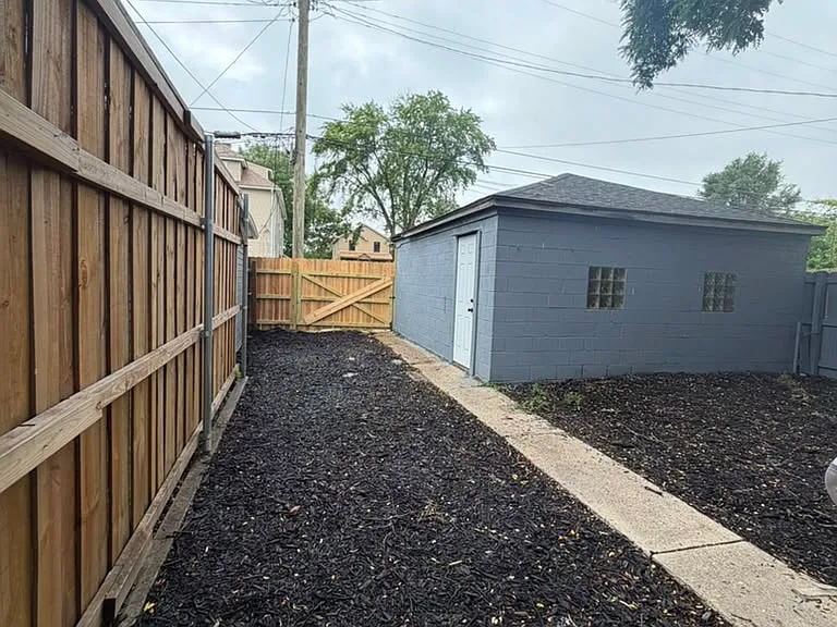 4603 Central St #2 — Photo 17