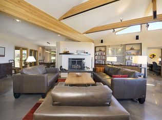 64 Lodge Trl, Santa Fe, NM 87506