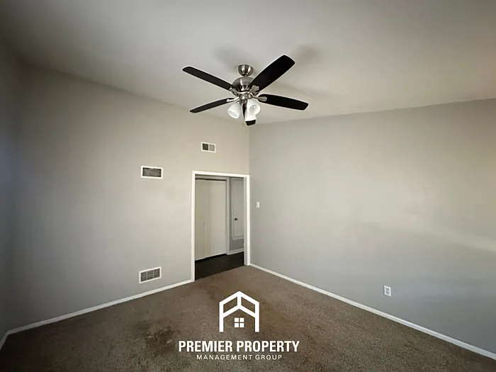 2847 Elmore Park Rd — Photo 14