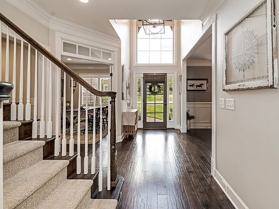 4th image of 5112 Duckhorn Ct