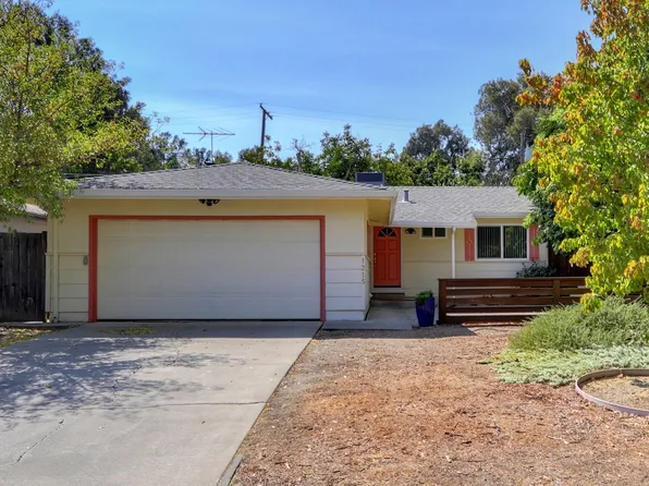 1215 Pacific Dr, Davis, CA 95616