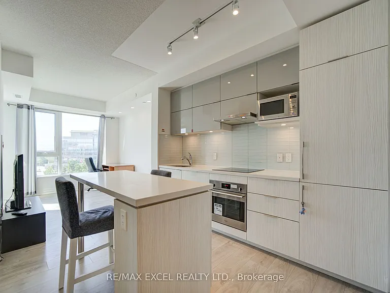 8 Rouge Valley Dr W #609B — Photo 8