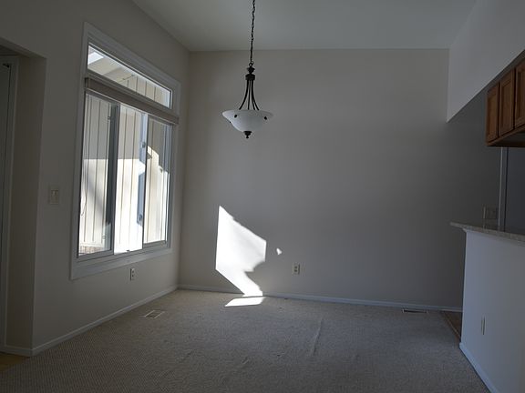 3rd image of 1949 Country Ln #1