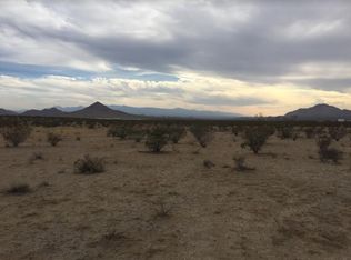 101 Abanak Rd, Apple Valley, CA 92307