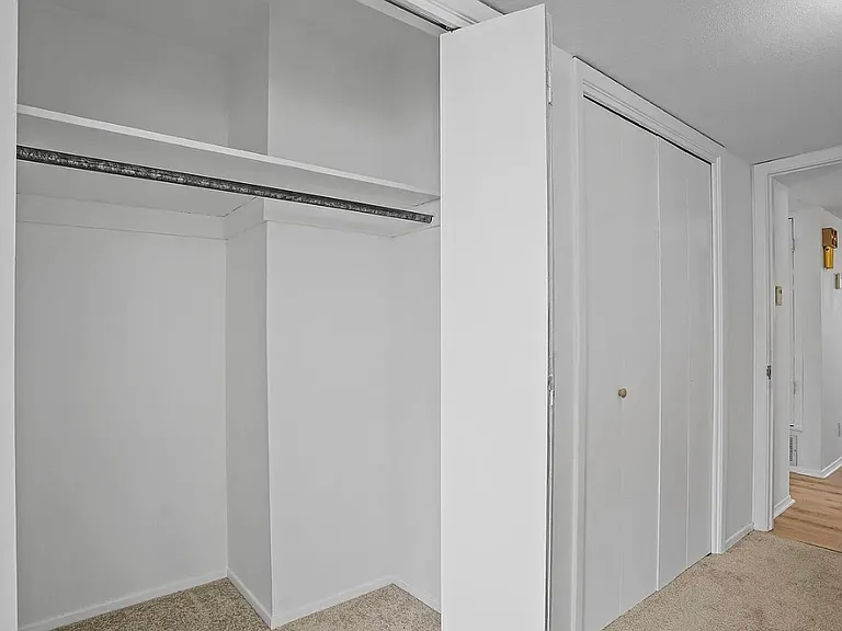 Morningside Cir — Photo 18