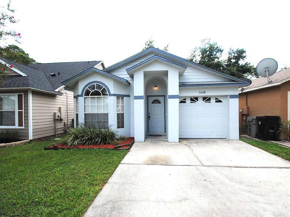 1st image of 1688 Chatham Cir