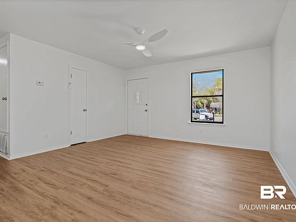 3rd image of 5734 Pheasant Ct