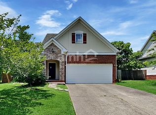 1271 Chapmans Retreat Dr, Spring Hill, TN 37174