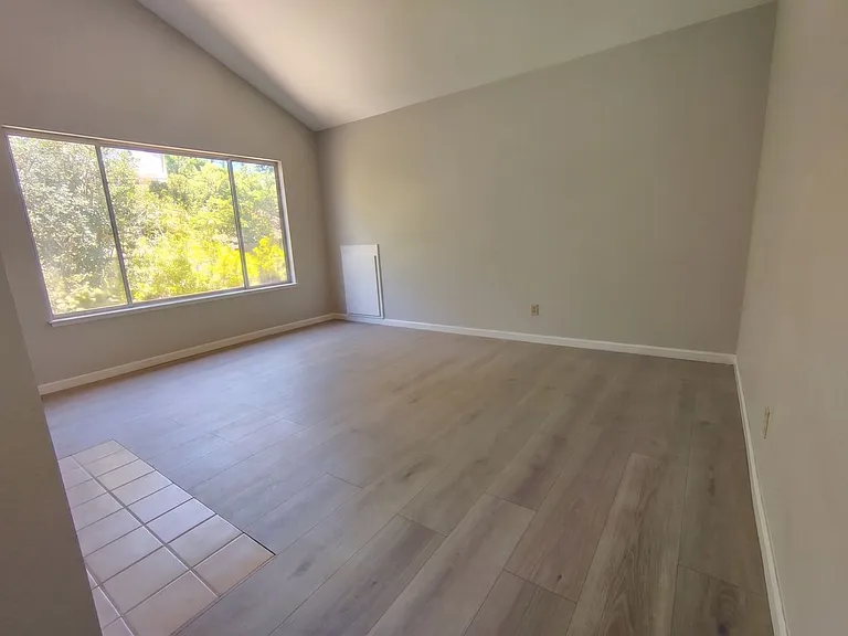 1144 Trowbridge Way — Photo 14