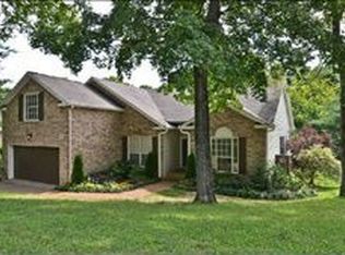 5861 Woodlands Ave, Nashville, TN 37211
